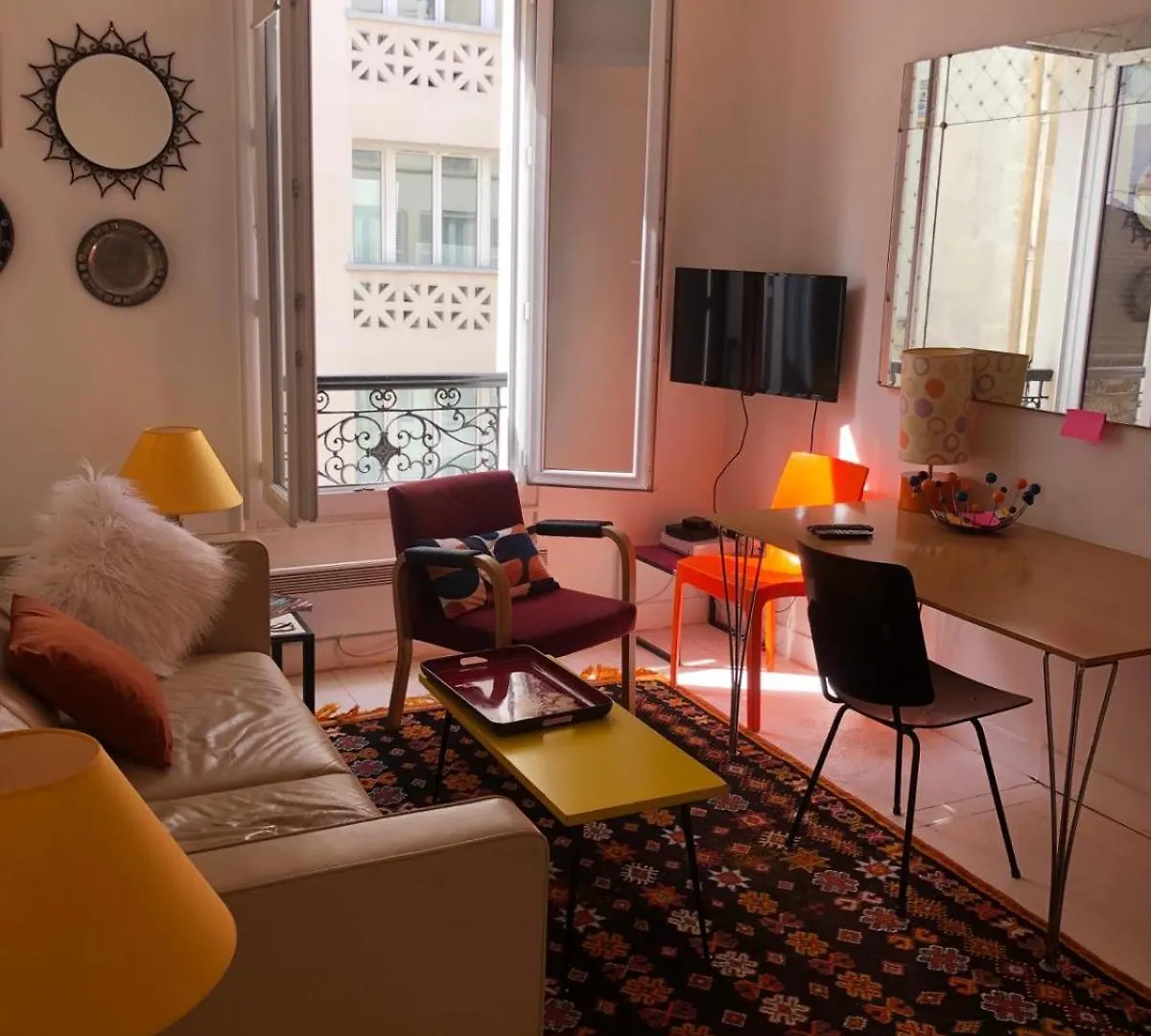 Appartamento Charmante Escapade Au Coeur Des Batignolles Parigi