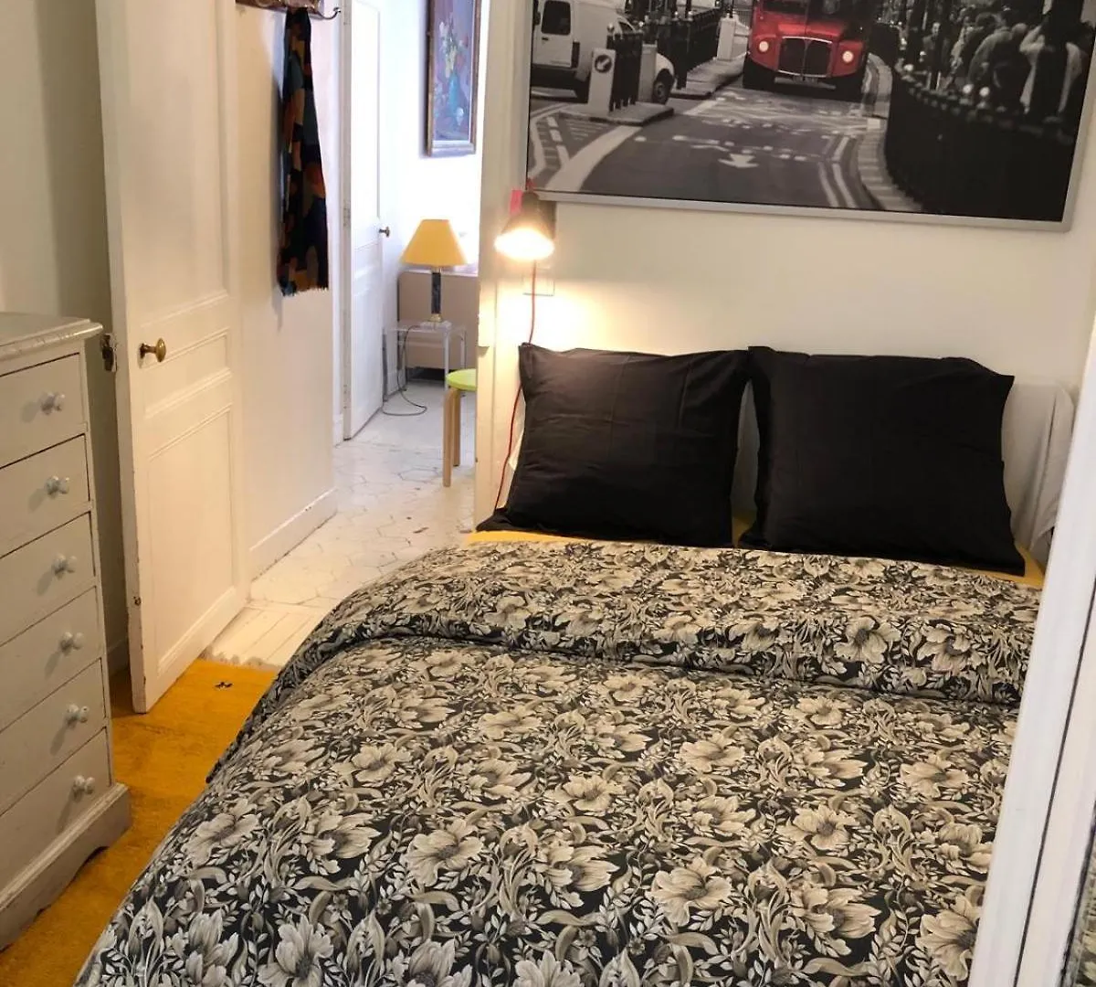 Appartamento Charmante Escapade Au Coeur Des Batignolles Parigi