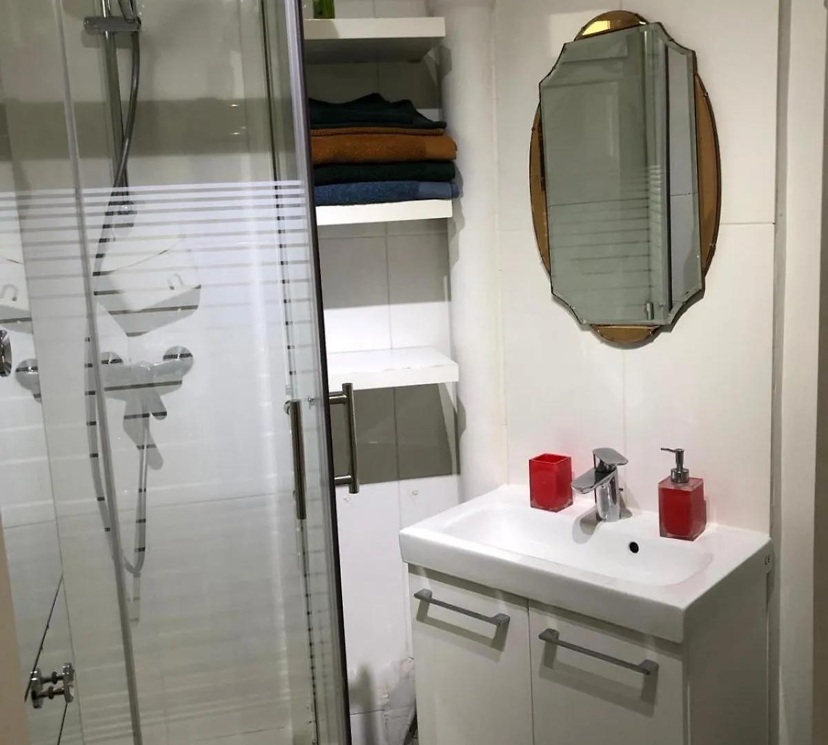 Charmante Escapade Au Coeur Des Batignolles Apartment Paris France
